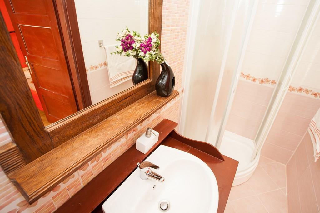 Amazing Apartment In Rijeka With Wifi Camera foto