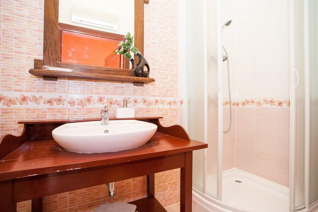 Amazing Apartment In Rijeka With Wifi Camera foto